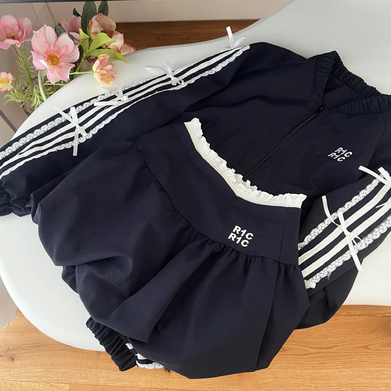 Autumn New Aesthetics Elegant 2 Piece Skirt Set Women Vintage Sport Wear Coat + Mini Casual Skirt Female High Street Chic Sets