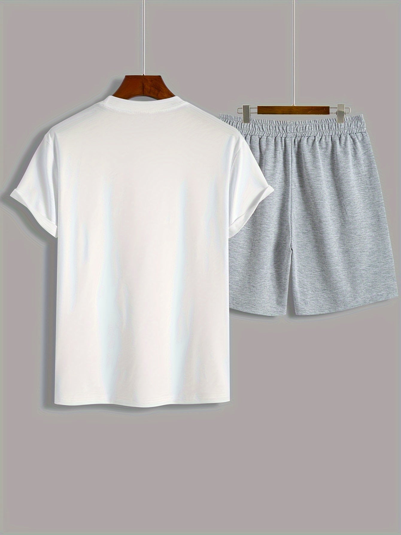 2Pcs Summer Comfy Outfits - Paris Pattern Print Short Sleeve Crew Neck T-shirt & Jogger Shorts Set for Men - Soft Slight Stretch Polyester Fabric, Regular Fit, Hand Washable, Casual Style