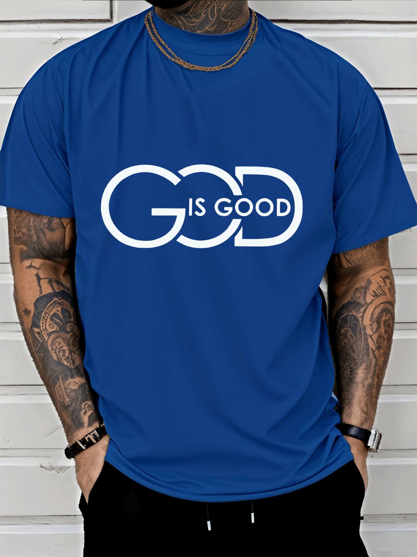 Men'S Casual Graphic Tee Featuring a Crew Neck Design with The Phrase 'God Is Good', Perfect for Street Style Fashion
