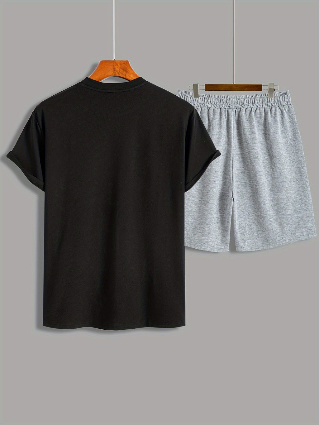 2Pcs Summer Comfy Outfits - Paris Pattern Print Short Sleeve Crew Neck T-shirt & Jogger Shorts Set for Men - Soft Slight Stretch Polyester Fabric, Regular Fit, Hand Washable, Casual Style