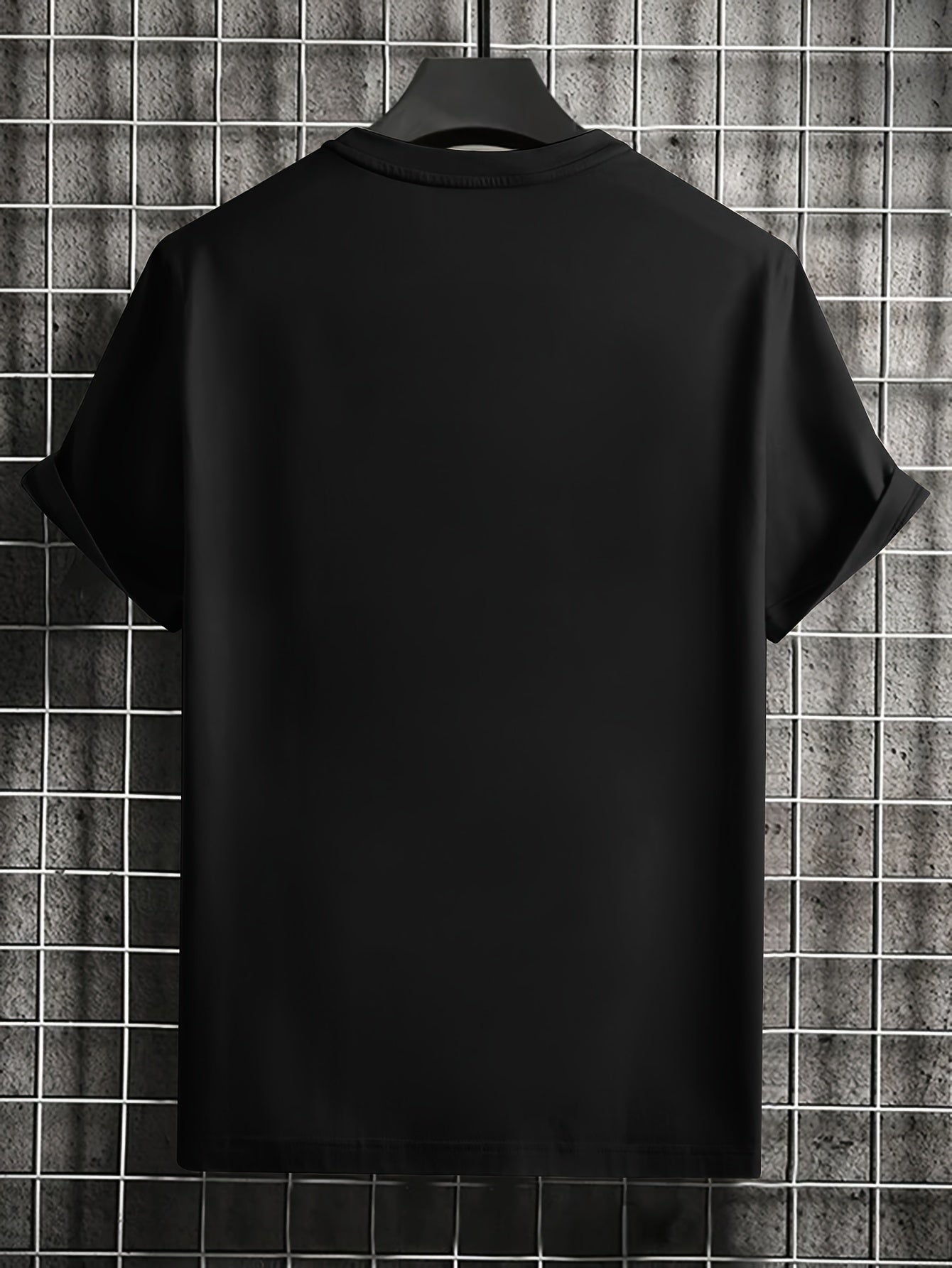 Paris Tower Printed Men's Casual Trendy Fashion Crew Neck T-shirt