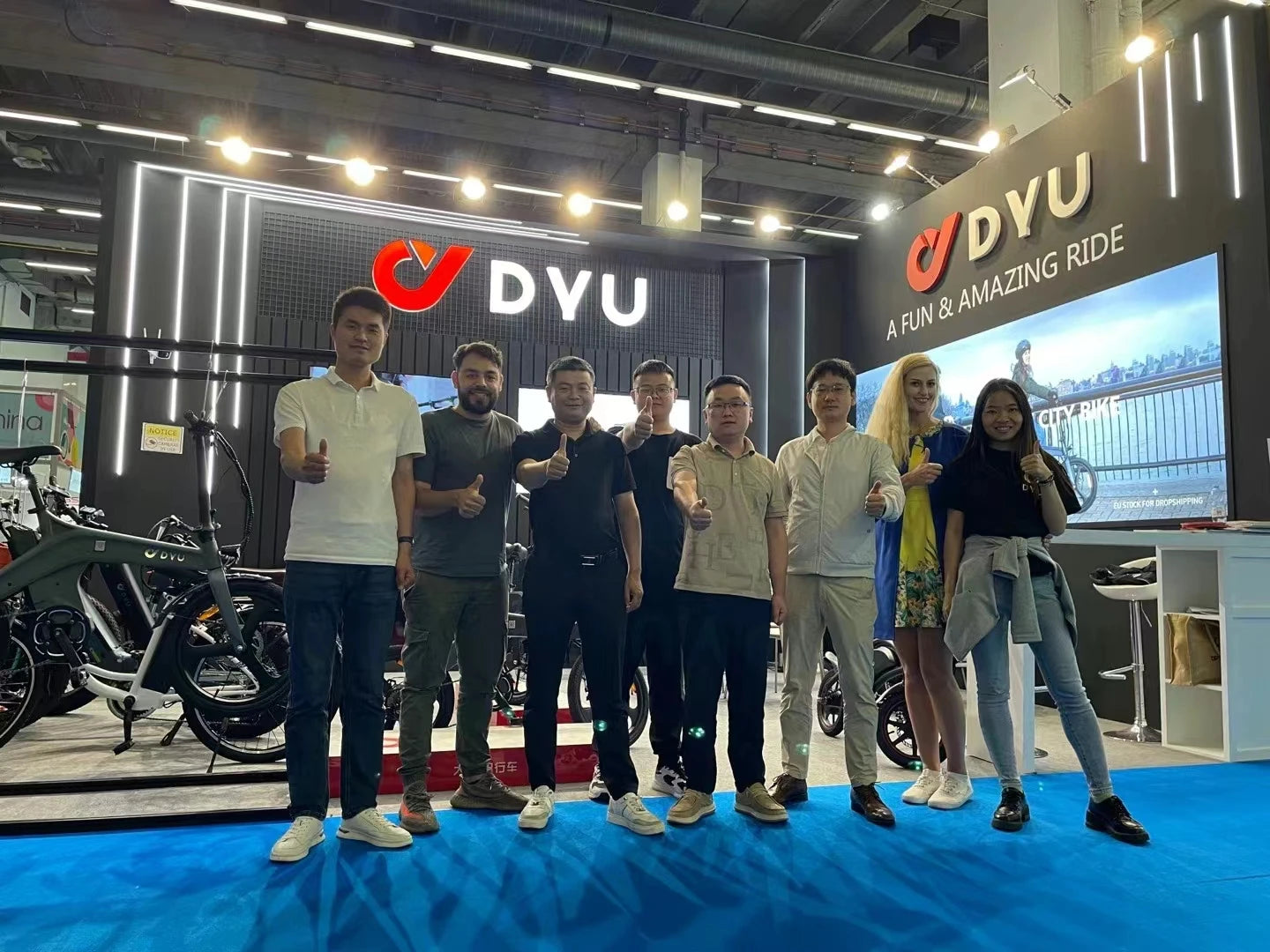 20 Inch DYU EU UK Warehouse Stock Moped Style Stealth Bomber Bicycle Folding Cheap Cycle Electric E Bike for Sale Ebike