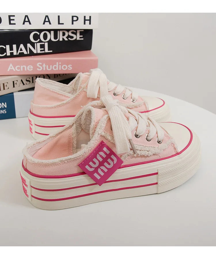 Canvas Shoes Women Casual Height Increasing Platform Shoes for Women Outer White Sneakers Slip on Women Vulcanize Shoes