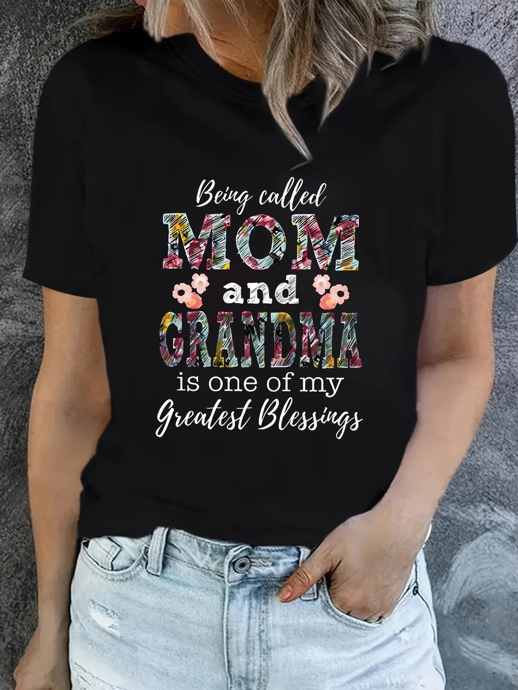 Casual Short Sleeve Chic Letter Print T-Shirt - Crew Neck Top for Women - Spring/Summer Collection MOM & GRANDMA