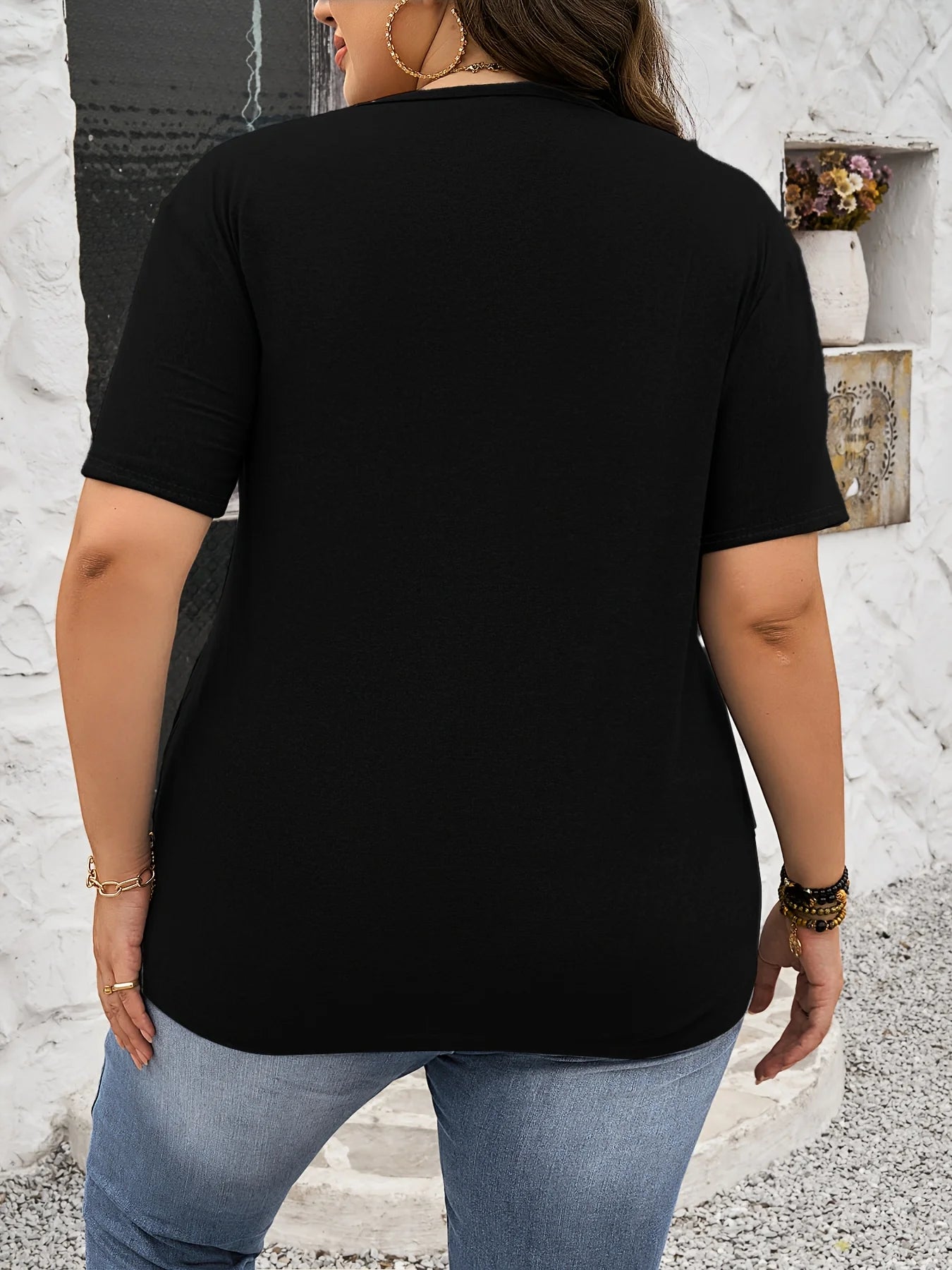 Summer women's fashionable casual loose Calvin letter pattern printed round neck short sleeved comfortable T-shirt top