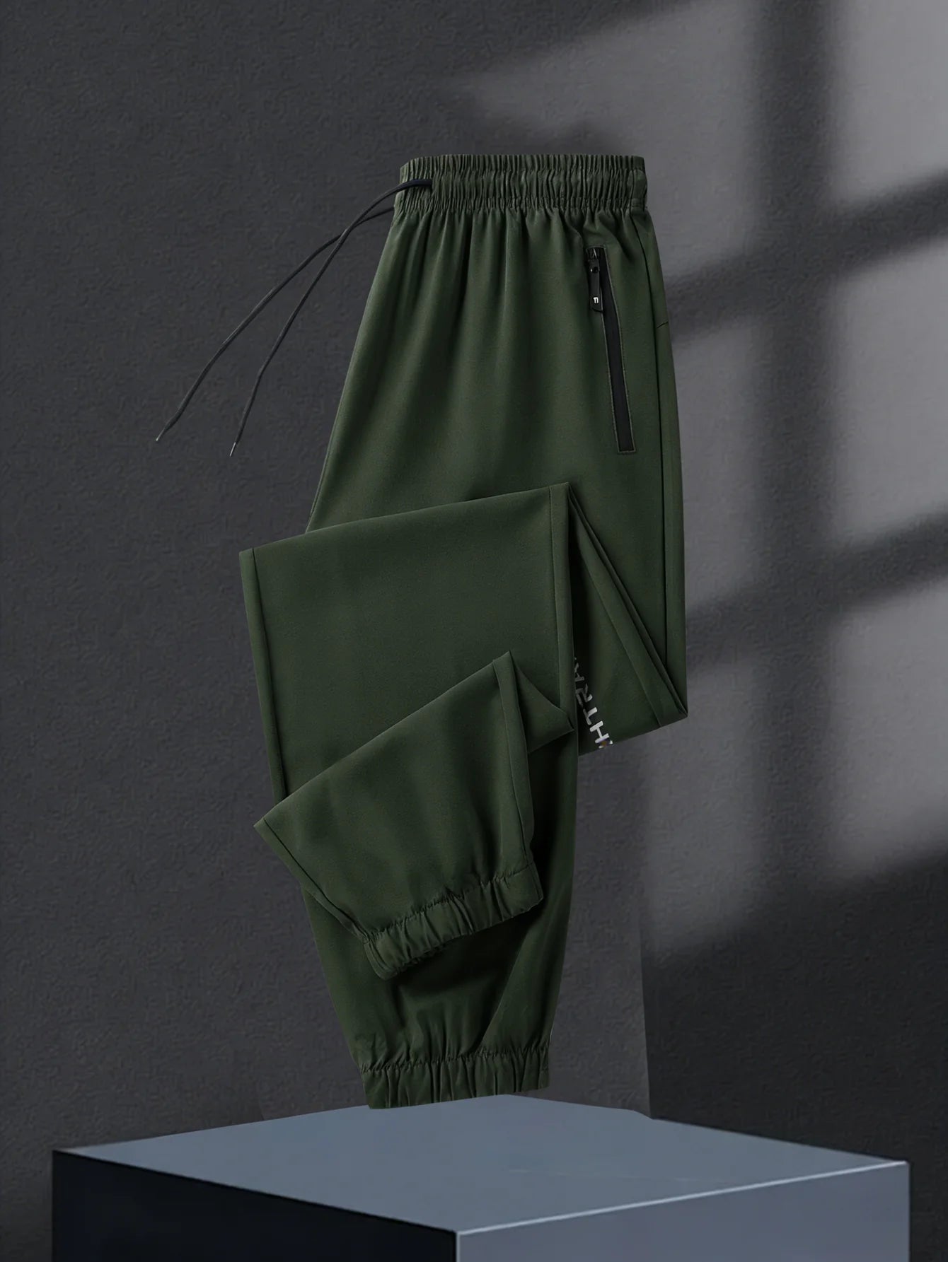 Men's Summer Casual Sports Pants Thin Tie-Up Jogging Pants Sweatpants Man Fishing Football Sport Gift Clothing Slacks Gym Jogger