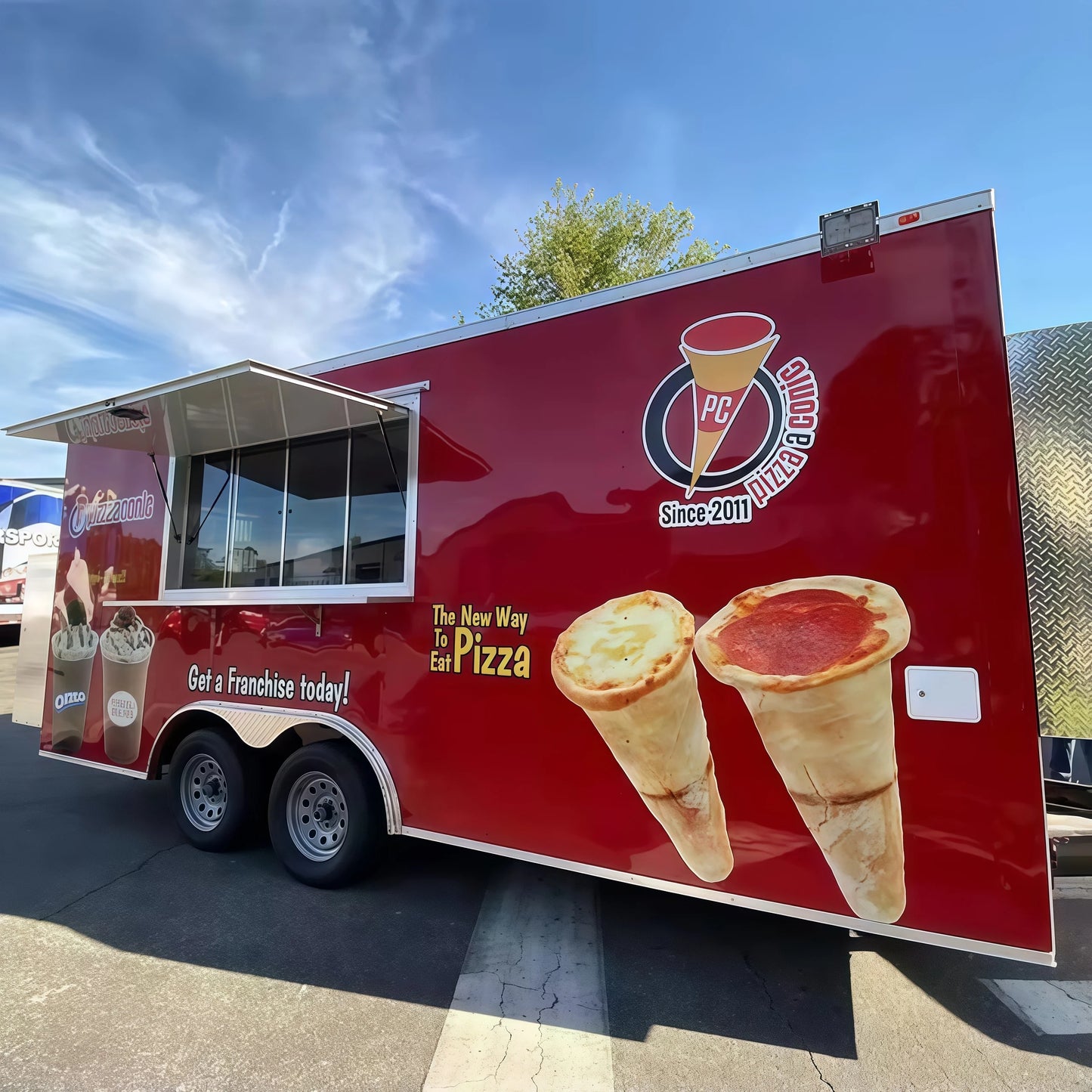 Food Truck Trailer Hot Dog Pizza BBQ Outdoor Food Cart Mobile Food Shop with Full Kitchen Equipment in Sale