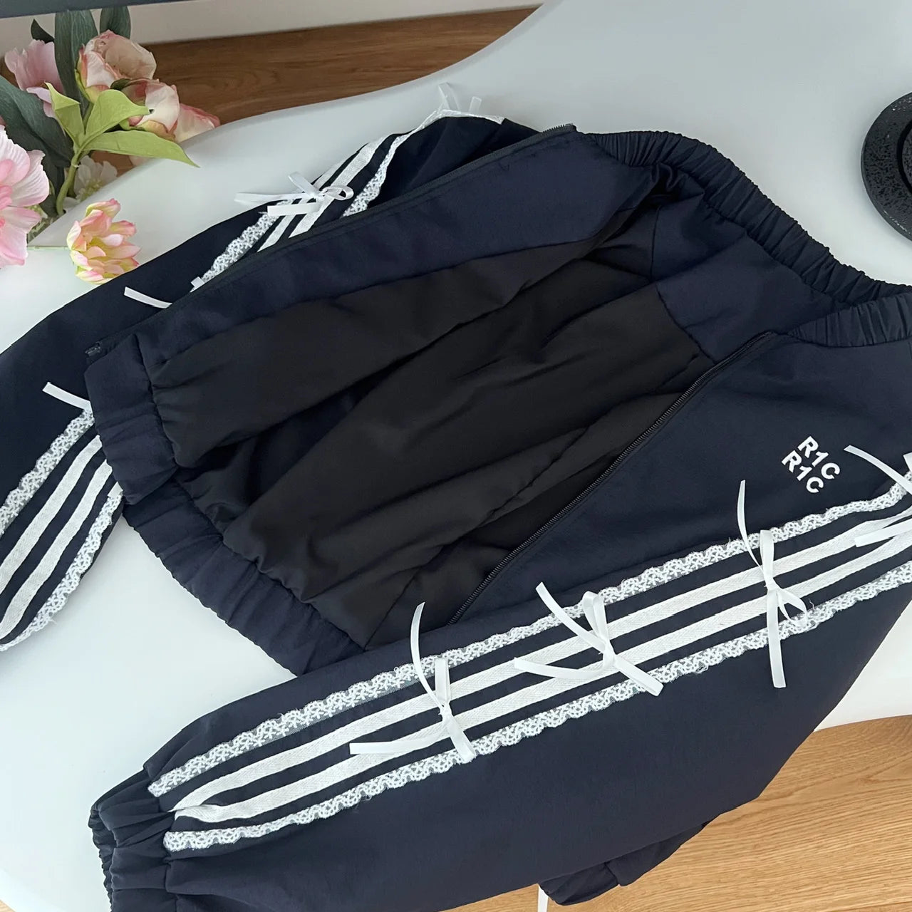 Autumn New Aesthetics Elegant 2 Piece Skirt Set Women Vintage Sport Wear Coat + Mini Casual Skirt Female High Street Chic Sets