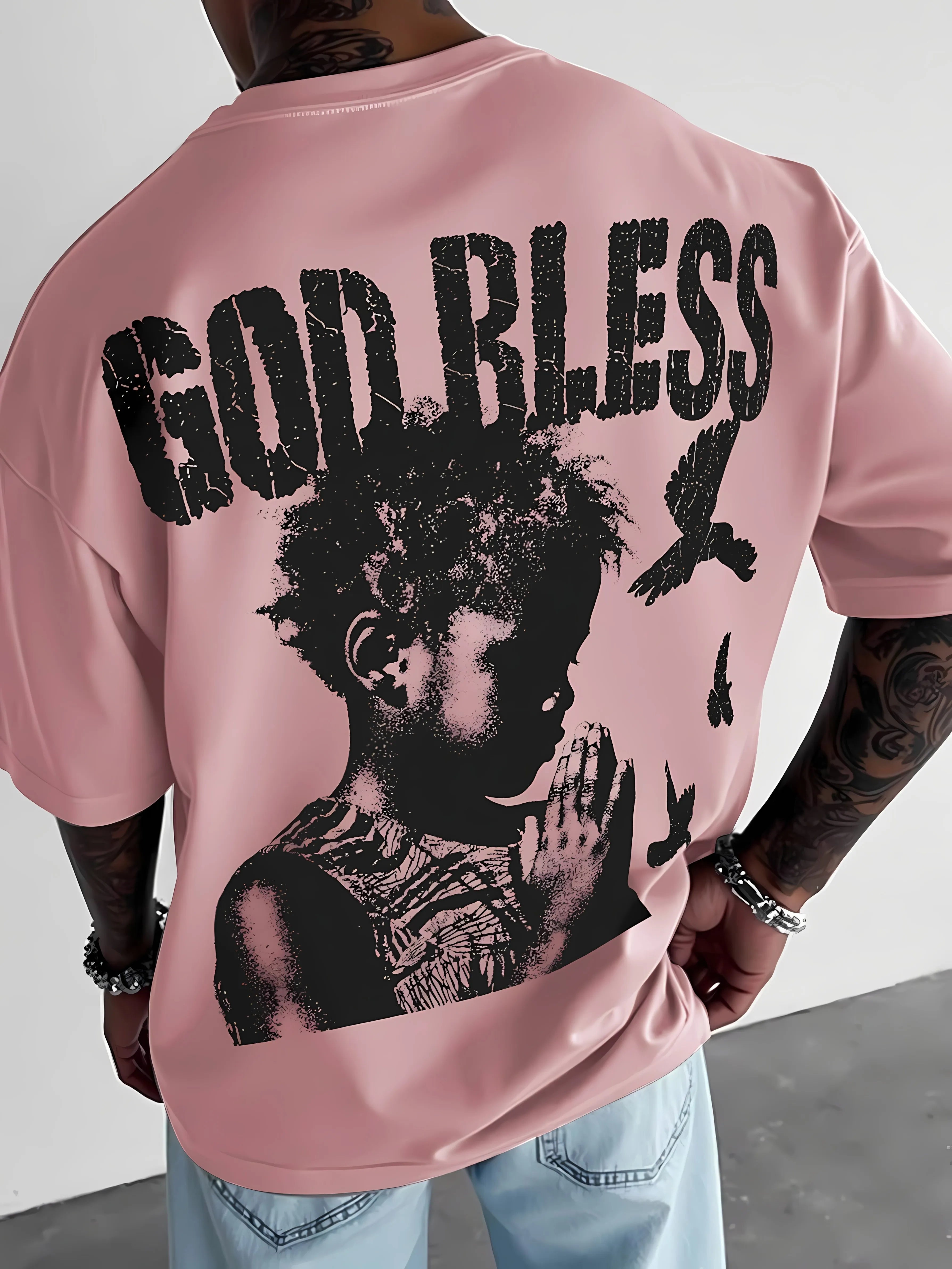 The new men's T-shirt for the summer of 2025 features a casual fashionable comfortable and breathable 3D letter pattern print