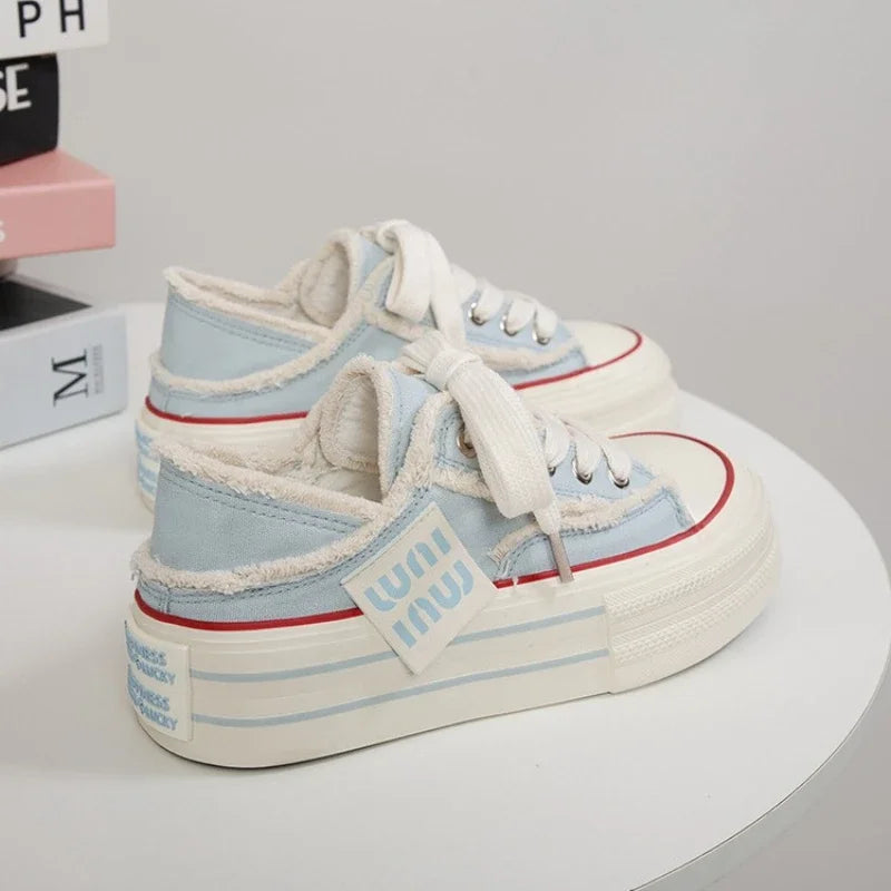 Canvas Shoes Women Casual Height Increasing Platform Shoes for Women Outer White Sneakers Slip on Women Vulcanize Shoes