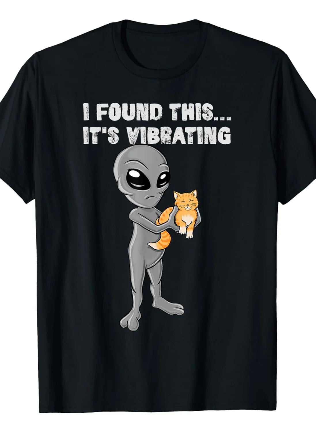 1pc Men's Cat & Alien Graphic T-Shirt, 100% Cotton Crew Neck Short Sleeve, "I Found This... It's Vibrating" Funny Design