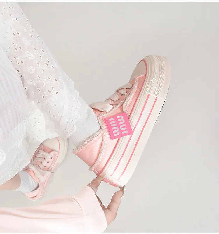 Canvas Shoes Women Casual Height Increasing Platform Shoes for Women Outer White Sneakers Slip on Women Vulcanize Shoes