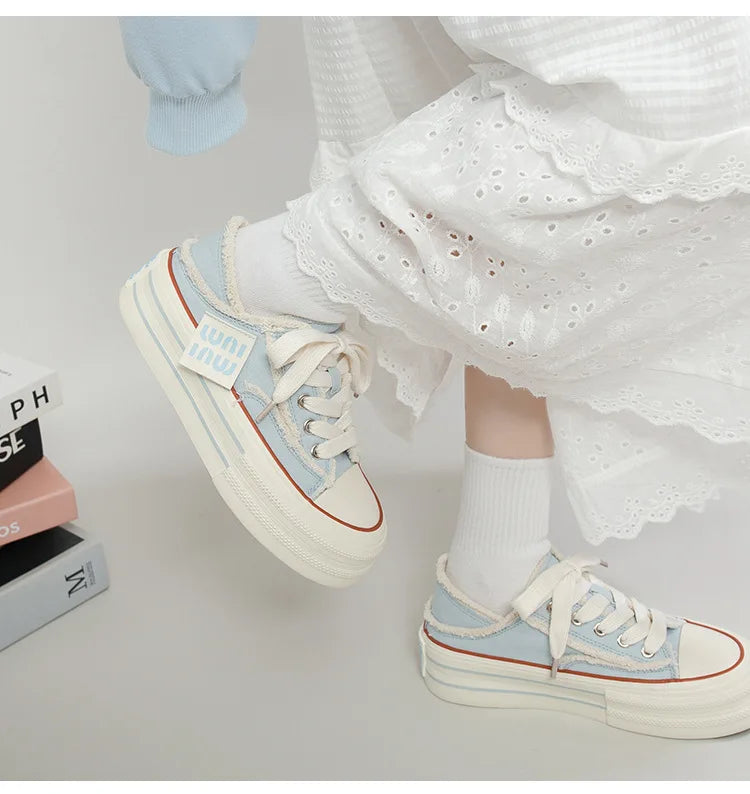 Canvas Shoes Women Casual Height Increasing Platform Shoes for Women Outer White Sneakers Slip on Women Vulcanize Shoes