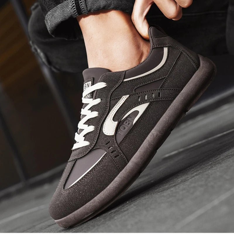 Men's Casual Sports Shoes with Low Heel Round Toe Soft Sole Multi-color Design Fashionable Large Size Walking Board Shoes