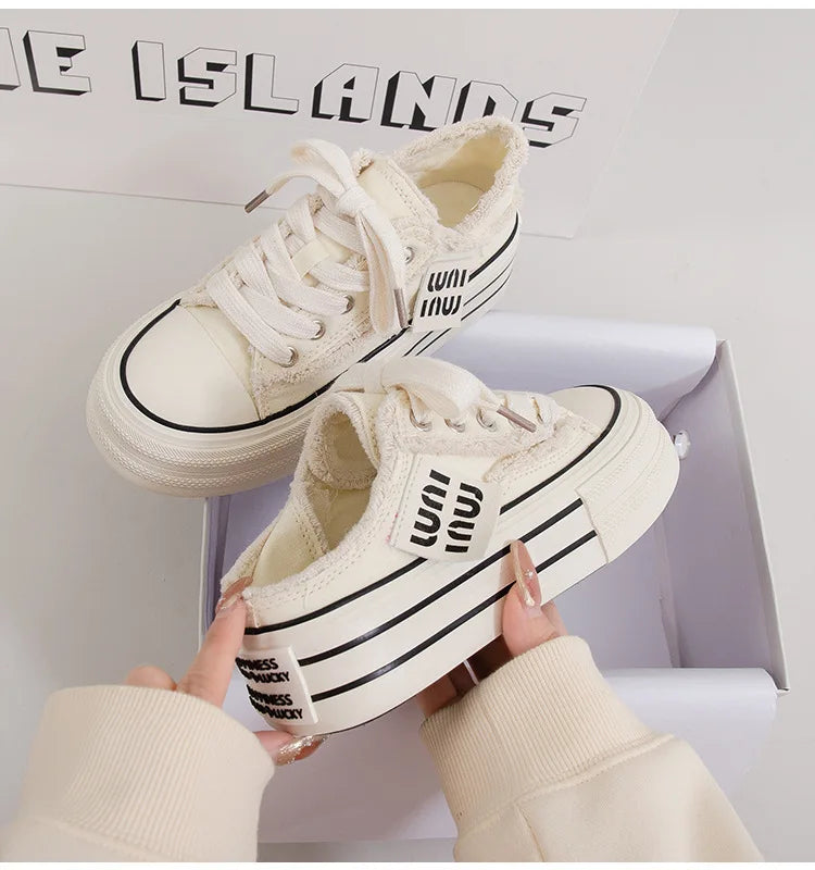 Canvas Shoes Women Casual Height Increasing Platform Shoes for Women Outer White Sneakers Slip on Women Vulcanize Shoes