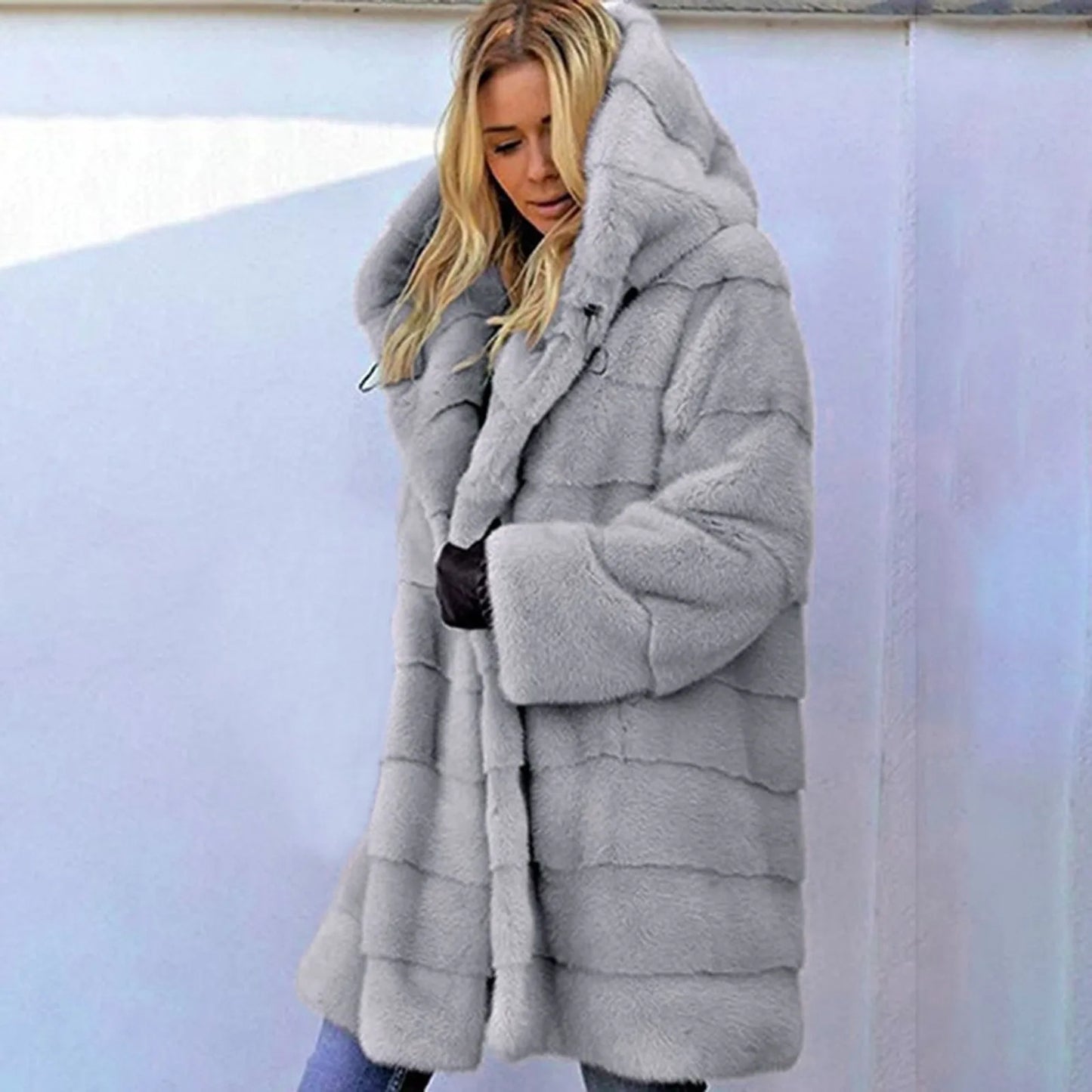 Winter Thick Fuzzy Faux Fur Jacket Women's Warm Plush Long Sleeve